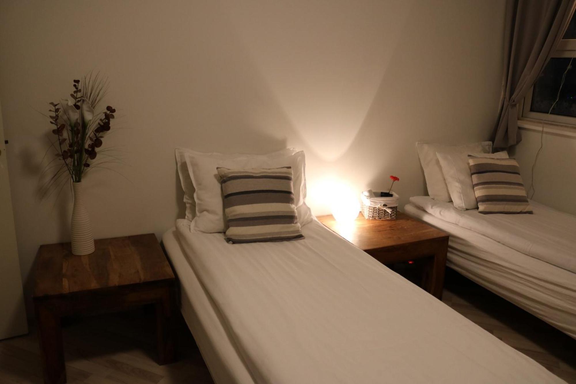 Guesthouse Lyngholt Þórshöfn Extérieur photo